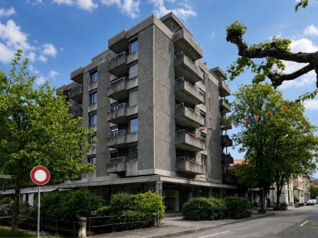Rent a 5 ½ rooms attic flat in Bienne Flatfox