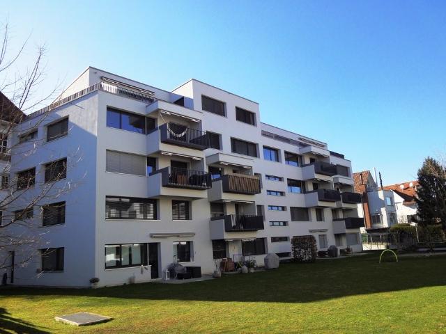Rent a 5 ½ rooms attic flat in Rüschlikon Flatfox