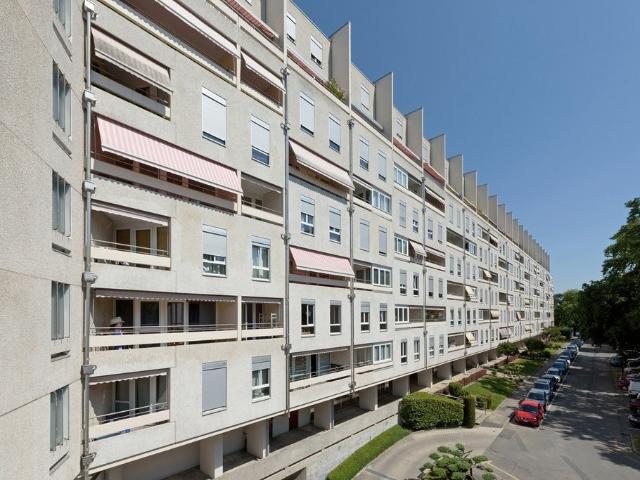 Rent a 5 rooms duplex in Chêne Bougeries Flatfox