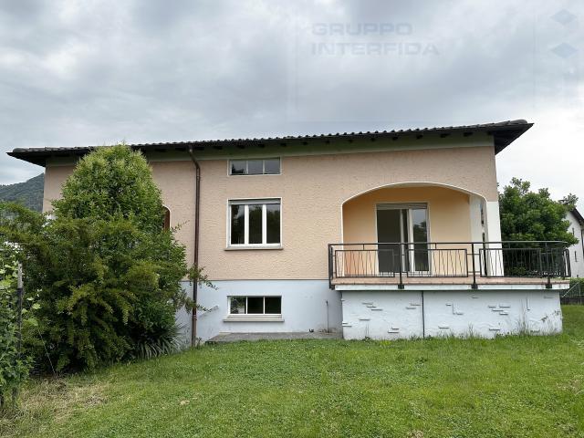 Rent a 5 rooms single house in Morbio Inferiore Flatfox