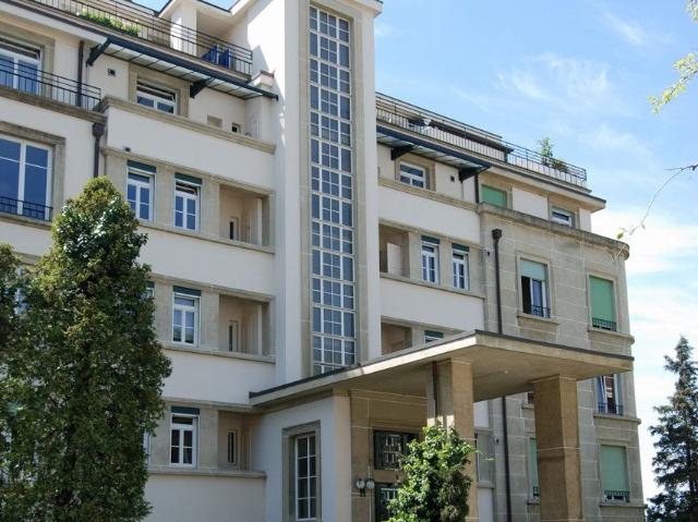 Rent a 6 rooms apartment in Lausanne Flatfox