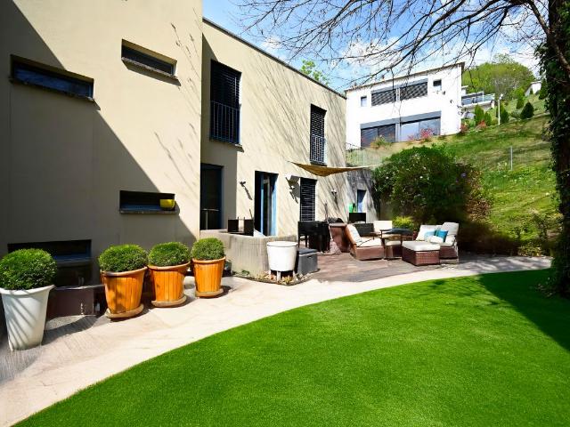 Rent a 6 rooms single house in Ponte Capriasca Flatfox