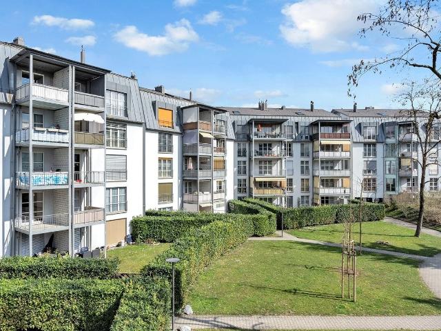 Rent a 8 rooms apartment in Wildegg Flatfox