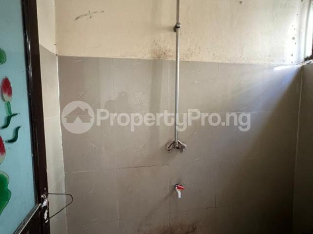 Rent Room Boys Quarter in chevron, Lekki Lagos 7NBSV | PropertyPro Nigeria