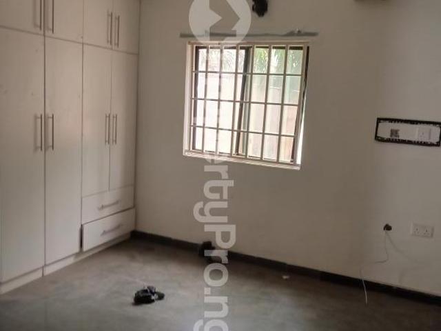 Rent Serviced 2 Bedroom Flat in Wuse 2 Abuja 2MVZC | PropertyPro Nigeria