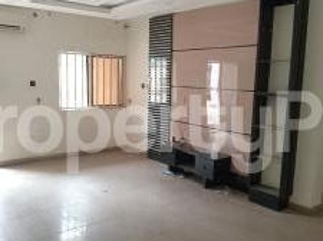 Rent A Very Good Spacious & Serviced 2bedroom Flat in Wuse 2 Abuja 8NHVG | PropertyPro Nigeria