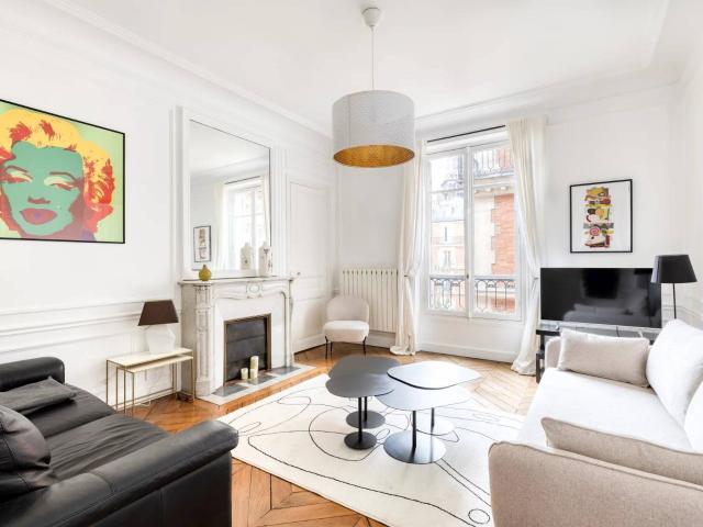 Rent apartment Rue de l'Université, 75007 Paris