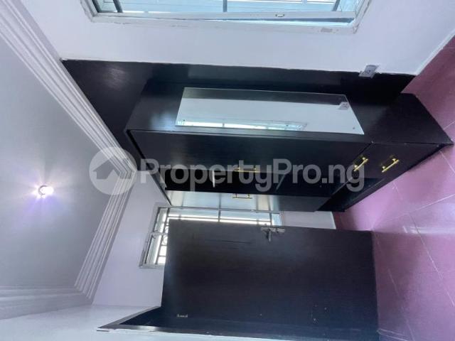 Rent Big Room Upstairs Standard Shared Apartment in Agungi, Lekki Lagos 6NFFM | PropertyPro Nigeria
