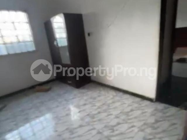 Rent Clean 3 Bedroom Flat For Rent in Ifako gbagada, Lagos 7NDBW | PropertyPro Nigeria