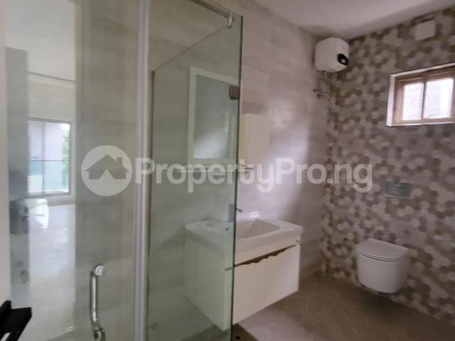 Rent Clean 5b Townhouse in Banana Island, Ikoyi Lagos 6NZJL | PropertyPro Nigeria