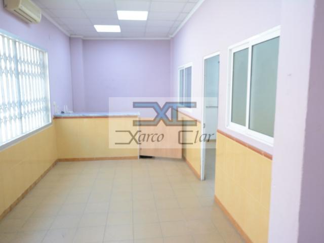 Rent Commercial Catadau