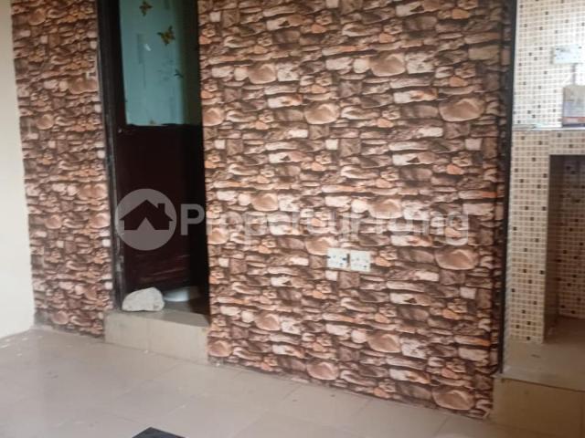 Rent Room Self Contain in Oworonshoki, Gbagada Lagos 9MTYF | PropertyPro Nigeria