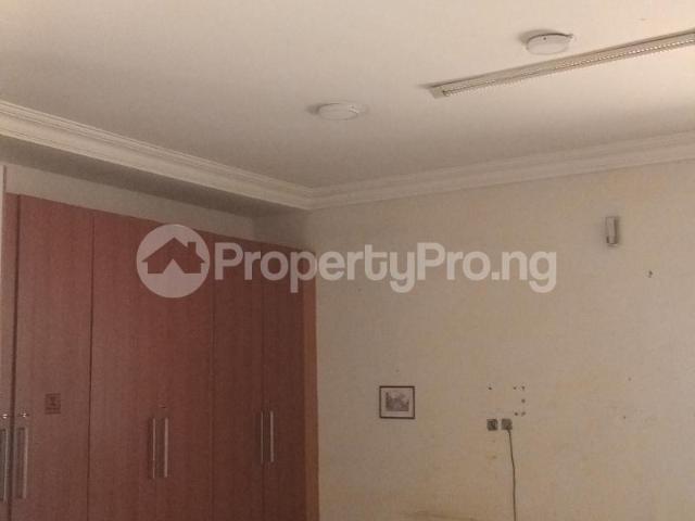 Rent 3 Bedroom Fully Detached Bungalow in Wuse 2 Abuja 8MSVR | PropertyPro Nigeria