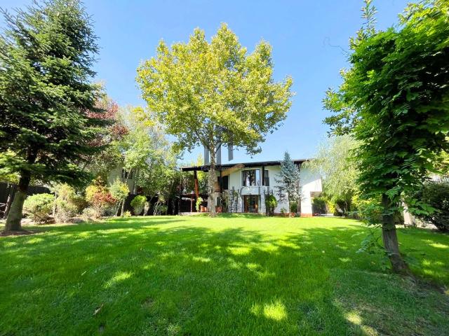 Rent Family Home in Iancu Nicolae near International Schools