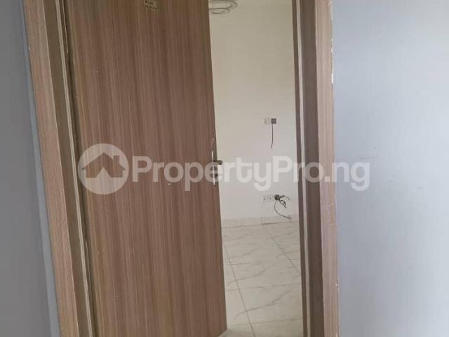 Rent 2 Bedroom Flat in Ebute Metta, Yaba Lagos 6MWWB | PropertyPro Nigeria