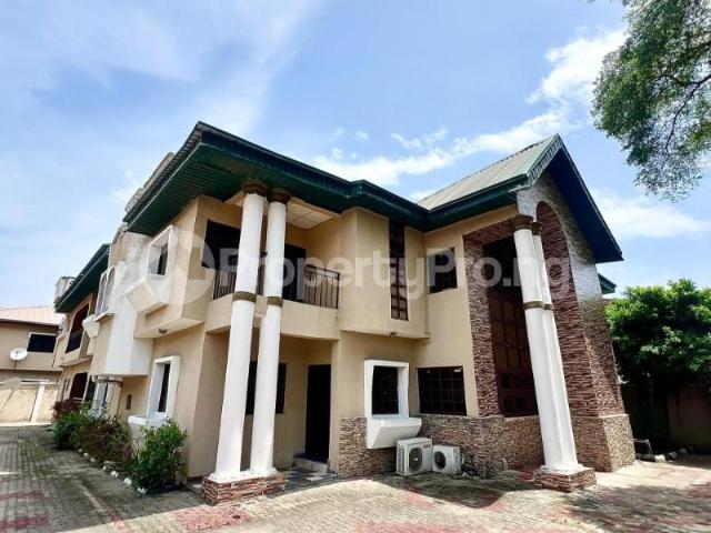 Rent 3 Bedroom Apartment in Lekki Phase 1, Lekki Lagos 8MYDX | PropertyPro Nigeria