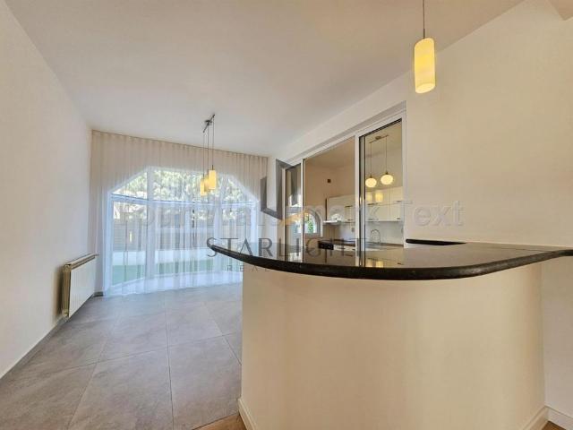Rent Iancu Nicolae Villa | Private Pool, 6 Bedrooms, 550 sqm Garden