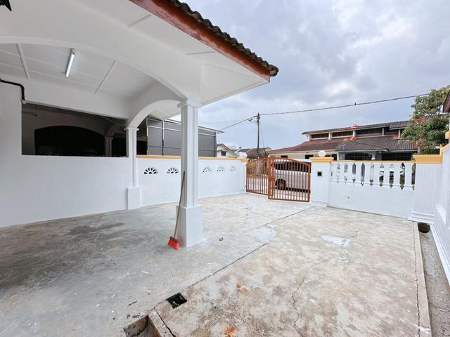 Rent Jalan Layang 13 Taman Perling Freshly RepaintedMovein Condi