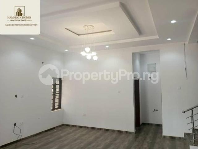 Rent 4 Bedroom Terrace Duplex in Akala Express, Ibadan Oyo 0MTCH | PropertyPro Nigeria