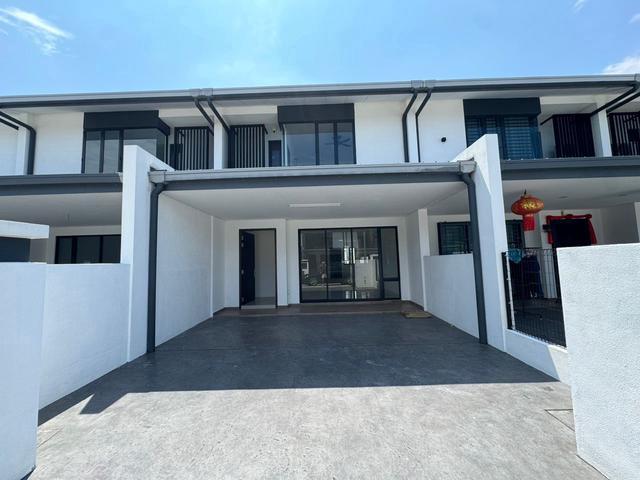 RENT Lyra Bandar Bukit Raja Klang Double Storey Move in Condition