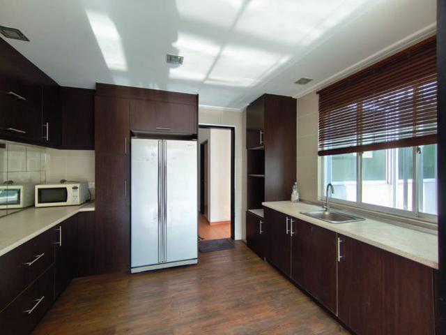 RENT Partially Furnished Desa Impiana Puchong Duplex Upper Near LRT