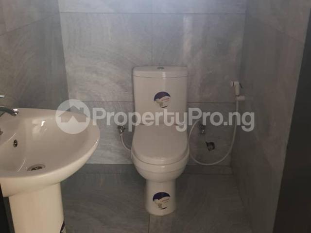 Rent Large Rooftop in Igbo efon, Lekki Lagos 1NDVS | PropertyPro Nigeria