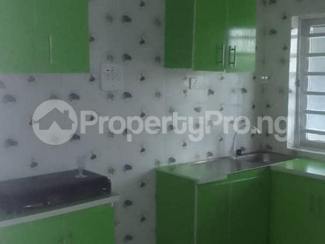 Rent Room And Parlor Self Contain in Akala Express, Ibadan Oyo 9NEHW | PropertyPro Nigeria