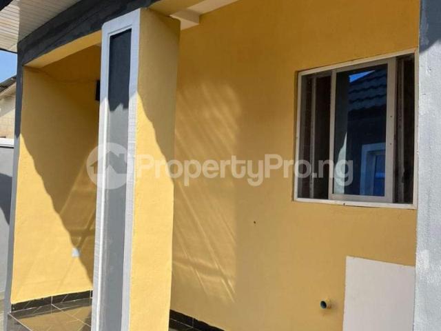 Rent Room And Parlour Self Contained in Akala Express, Ibadan Oyo 1MSPH | PropertyPro Nigeria