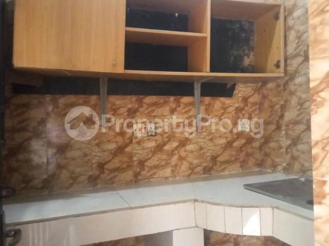 Rent Room Self Contain in Ologolo, Lekki Lagos 3MSJU | PropertyPro Nigeria