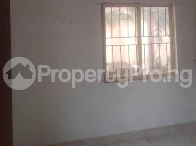 Rent Room Self Contained in Wuse 2 Abuja 2LVPS | PropertyPro Nigeria