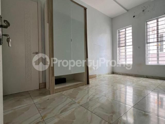 Rent Room Selfcontain in Oral Estate, Lekki Lagos 6NMCZ | PropertyPro Nigeria