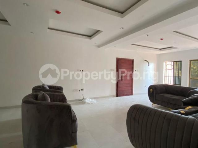 Rent Serviced 3 Bedroom Apartment With Bq in Ahmadu Bello Way, Victoria Island Lagos 9MSDV | PropertyPro Nigeria