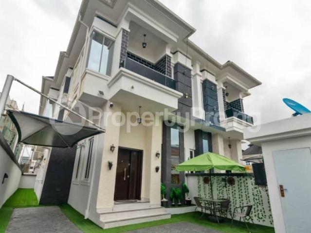 Rent Serviced 4 Bedroom Semi Detached Duplex in chevron, Lekki Lagos 8LUWU | PropertyPro Nigeria
