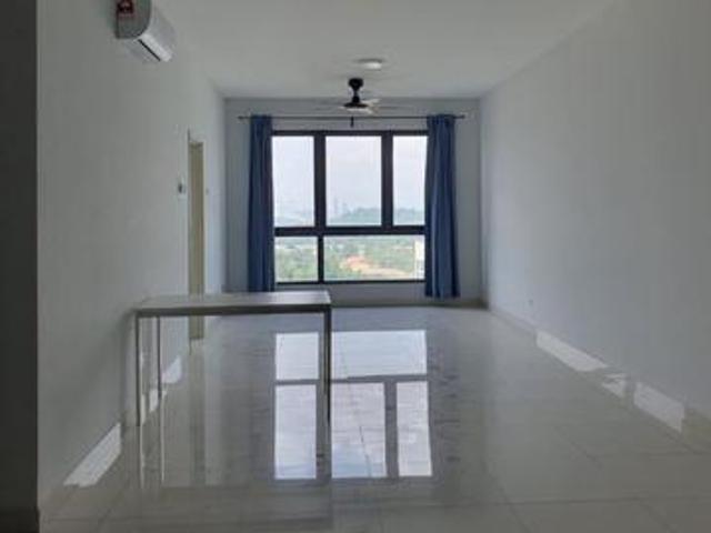 RENT SFERA RESIDENCY SERI KEMBANGAN taman equine park 2min to MRT
