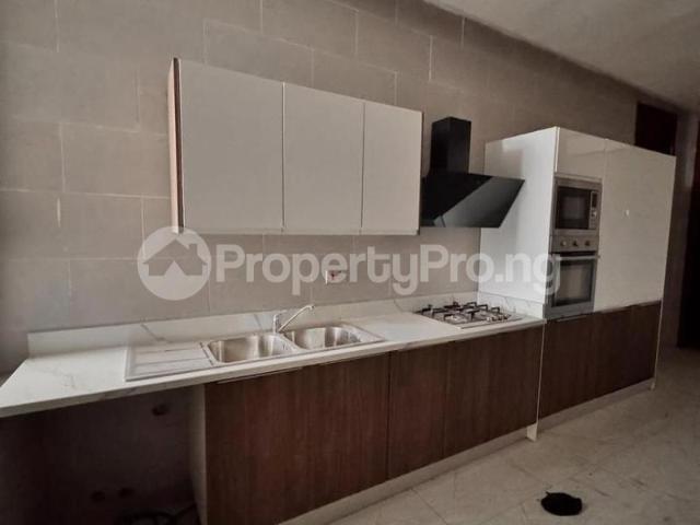 Rent Sharp Three Bedroom Apartment in Bourdillon, Ikoyi Lagos 4NAHU | PropertyPro Nigeria