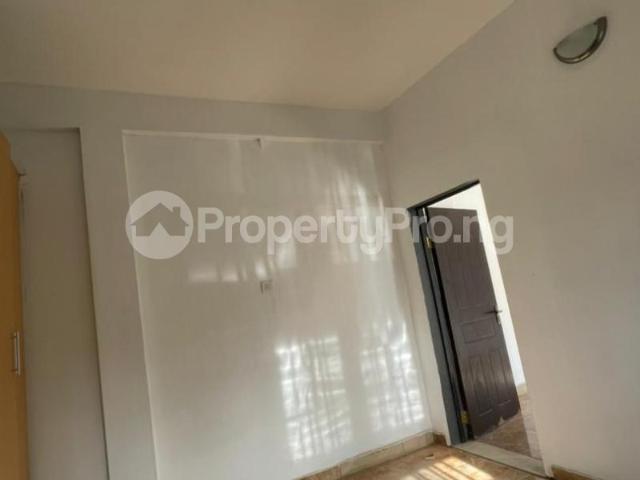 Rent Spacious Mini Flats Upstairs And Downstairs in Osapa london, Lekki Lagos 8NCUC | PropertyPro Nigeria