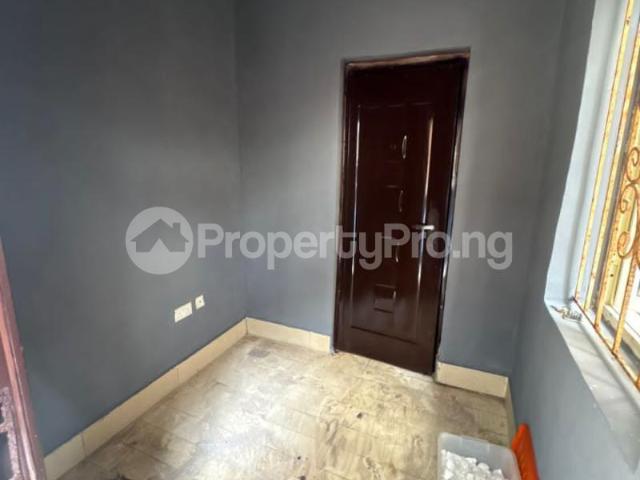 Rent Spacious Bq Pay And Pack Inn in chevron, Lekki Lagos 7NDMG | PropertyPro Nigeria