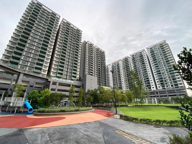 RENT Tasik Residency X2 Puchong BIG Semi D Condo 41R5B 2598sqft
