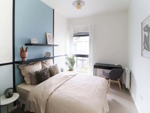 Rent this elegant 12 m² bedroom in coliving at Rosa Parks PA71