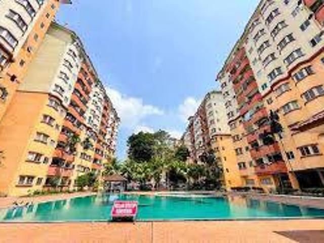 Rent To Own End Lot Unit Amazing Height