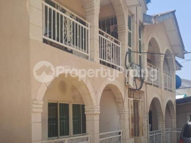 Rent To Let Executive 3 Bedroom Flat At Magodo Isheri Berger in Magodo GRA Phase 1, Ojodu Lagos 4NHZJ | PropertyPro Nigeria