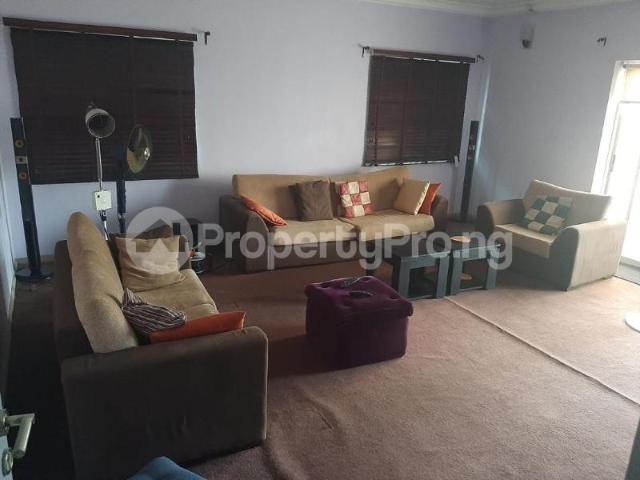 Rent Commercial 4 Bedroom Detached Duplex With Bq in Lekki Phase 1, Lekki Lagos 9MSSV | PropertyPro Nigeria
