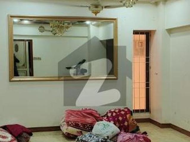 Rent 150 yards 2bed. D.d 2nd floor Rufi fountain park facing Gulistan e Jauhar