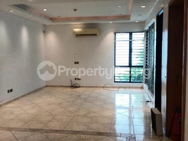 Rent 2 Bedroom Terrace Duplex in Banana Island, Ikoyi Lagos 6MUXS | PropertyPro Nigeria
