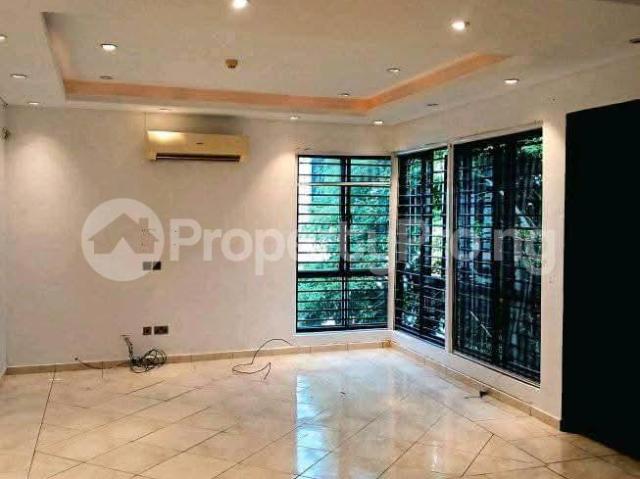 Rent A Lovely Massive 2 Bedroom Terrace Duplex With Bq in Banana Island, Ikoyi Lagos 7MUEZ | PropertyPro Nigeria
