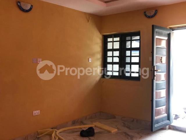 Rent 2 Bedroom Flat in Alakia, Ibadan Oyo 6MTDX | PropertyPro Nigeria