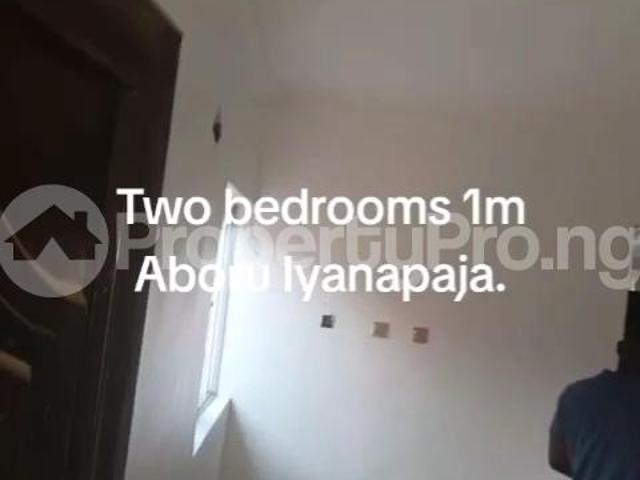 Rent 2 Bedroom Flat in Iyana Ipaja, Lagos 7MQQQ | PropertyPro Nigeria