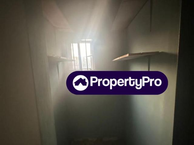 Rent 2 Bedroom Flat in Isolo Lagos 4NCBY | PropertyPro Nigeria