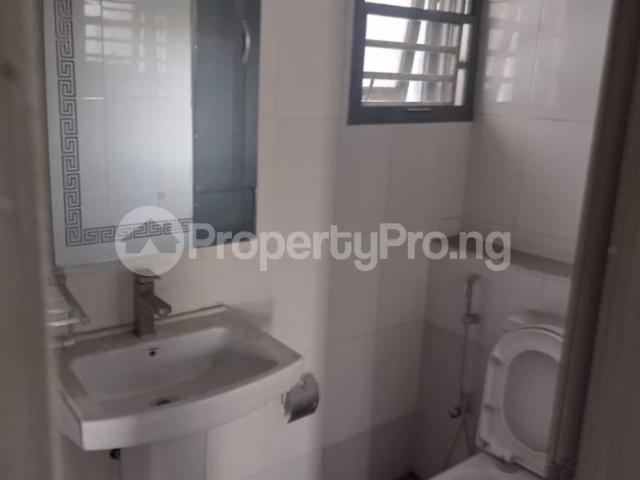 Rent 2 Bedroom Flat in Randle Avenue, Surulere Lagos 0MREN | PropertyPro Nigeria