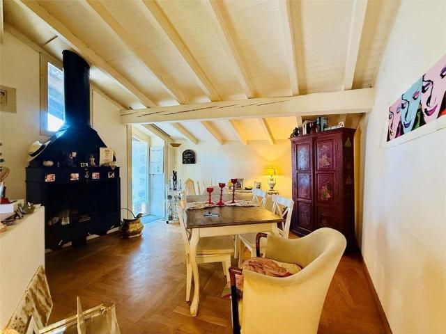 RENT 3.5 ROOM TRIPLEX APARTMENT IN GENTILINO – 90 SQ.M. IN THE CENTER OF THE VILLAGE